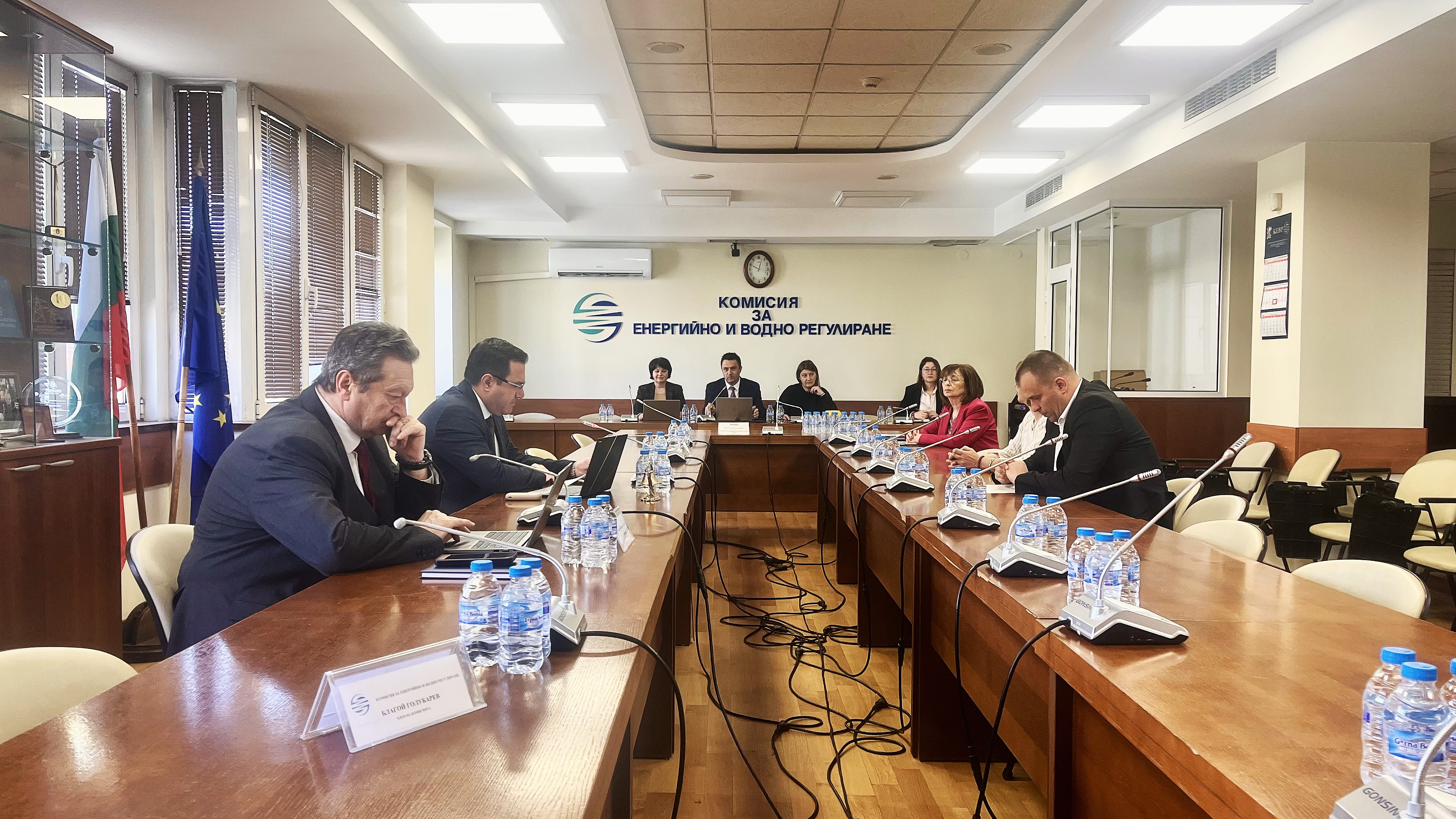 ПРЕДСЕДАТЕЛЯТ НА КЕВР ПЛАМЕН МЛАДЕНОВСКИ : &bdquo;С 20 НА СТО ПО-НИСКА Е ЦЕНАТА НА ПРИРОДНИЯ ГАЗ ПРЕЗ ТОЗИ ОТОПЛИТЕЛЕН СЕЗОН В СРАВНЕНИЕ С ПРЕДХОДНИЯ&ldquo; 